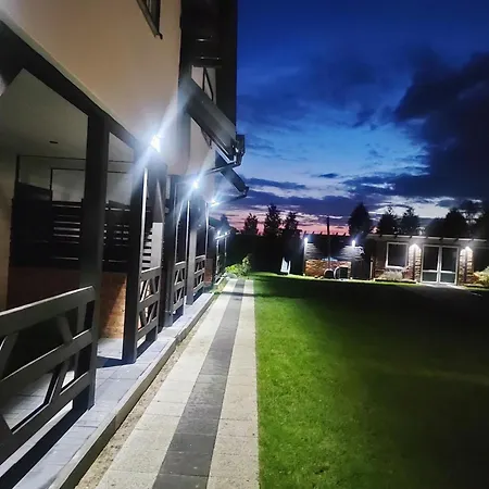 בית נופש Comfortable Homes, Swimming Pool,